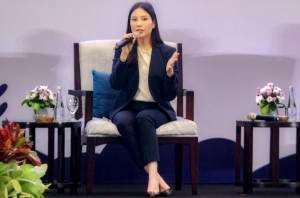 Wamenparekraf Angela Dorong Peran Perempuan di Sektor Pariwisata dan Ekonomi Kreatif