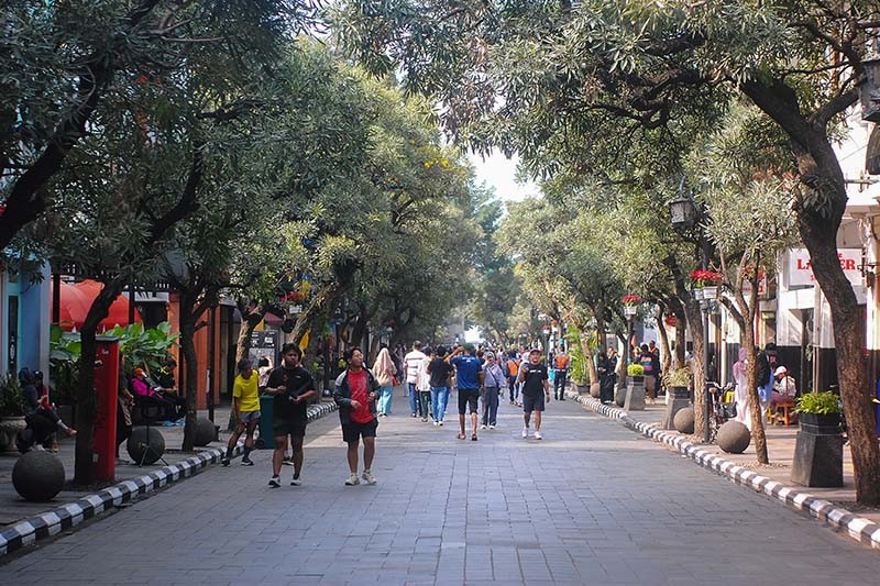 Polrestabes Bandung Evaluasi Uji Coba Braga Bebas Kendaraan, Ini Hasilnya