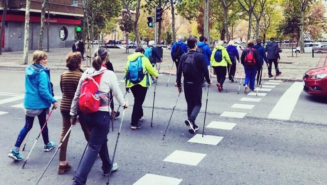 Mengenal Olahraga Jalan Nordik, Apa Manfaatnya bagi Kesehatan