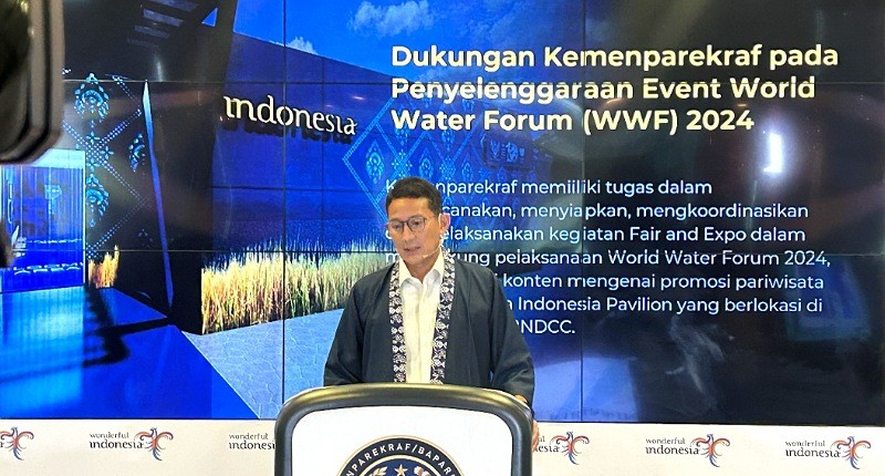 Masyarakat Curhat soal Mahalnya Tiket Pesawat, Sandiaga Uno: Sudah Mulai Ditangani!