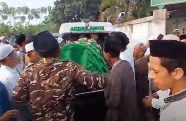 Kecelakaan Kijang Tertabrak KA Ternyata Rombongan Ibu Nyai Ponpes Sidogiri