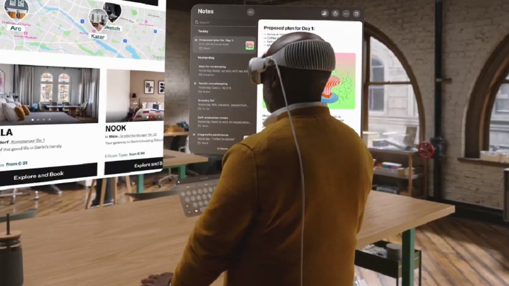 Tim Cook Pamer Kemampuan Apple Vision Pro di Sejumlah Industri, Mulai untuk Operasi hingga Edit Film