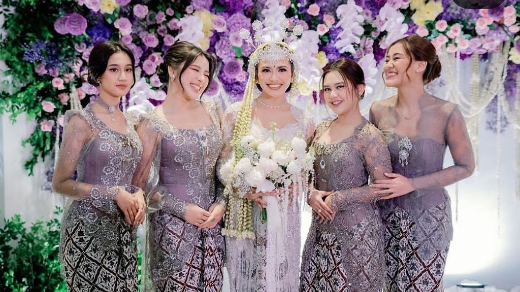 Momen Mahalini Pasang Badan saat Aaliyah Massaid Dihujat karena Jadi Bridesmaid