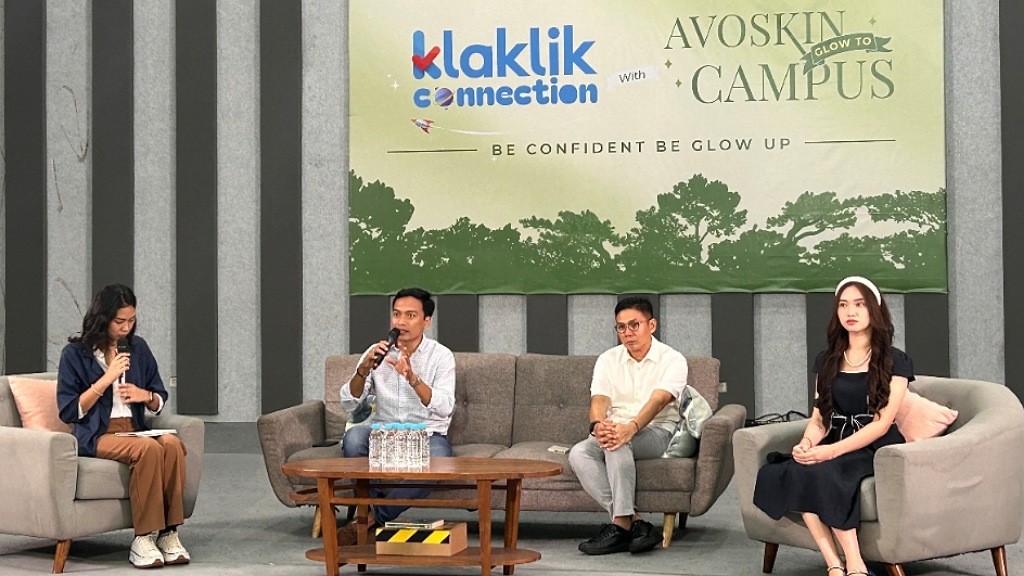 Keseruan Acara Klaklik Connection di Kampus UI, Mahasiswa Diajak Lebih Percaya Diri dan Glow Up