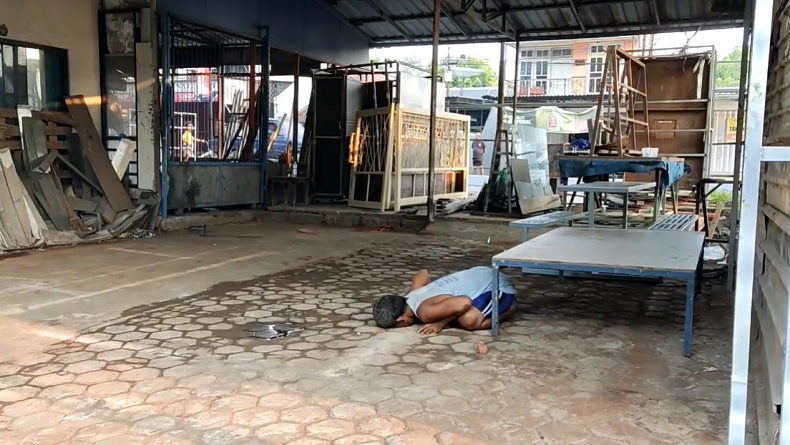 ODGJ Ditemukan Tewas di Mojokerto, Posisi Sujud