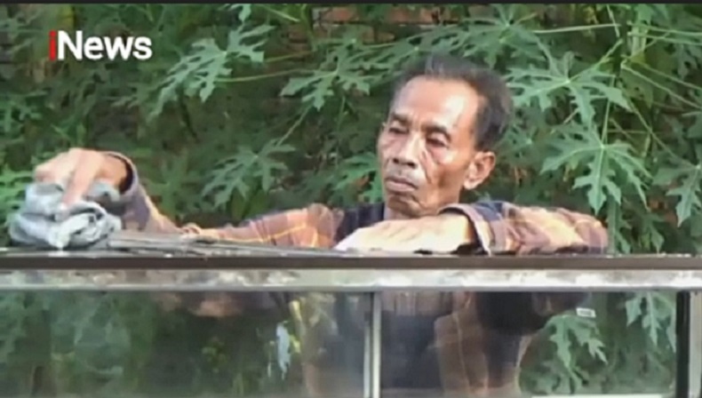 Kisah Tukang Sate Damhuji Naik Haji, Menabung Rp10.000 selama 18 Tahun