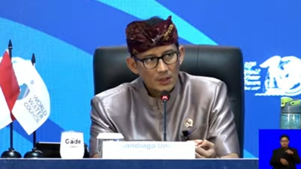 Viral Tebing Uluwatu di Bali Terkikis akibat Pembangunan Resort, Sandiaga Uno: Hentikan Sementara!