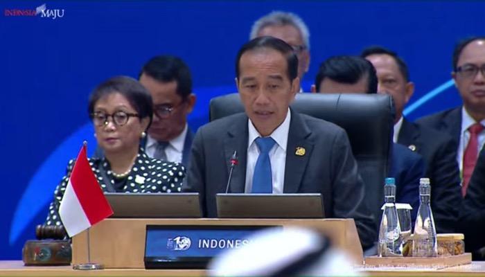 Jokowi Pamer Bangun Bendungan-PLTS Cirata di Depan Delegasi WWF hingga Elon Musk   