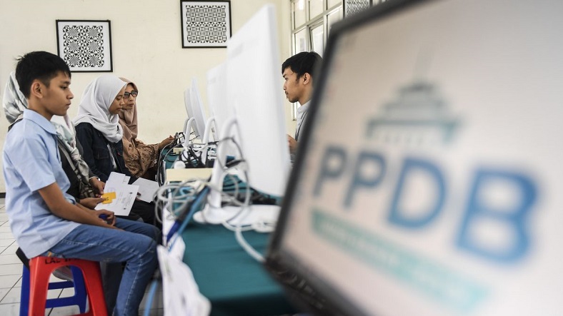 Masalah PPDB Paling Banyak Terjadi di SMA, Jalur Prestasi Tak Transparan