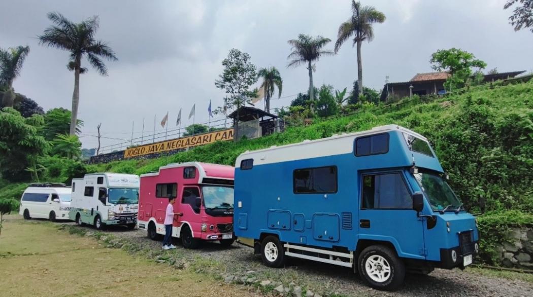 Jadi Tren Baru, Intip Deretan Mobil Isuzu Elf Dimodifikasi Jadi Campervan