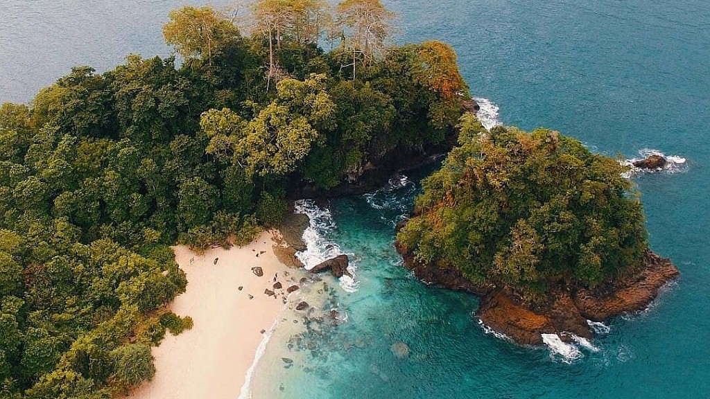 Desa di Banyuwangi Punya Suasana Pantai Mirip di Luar Negeri, Harus Dikunjungi Sebelum Ramai!