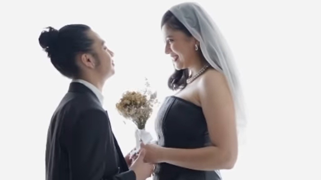 Heboh Lamaran Bastian Steel Ternyata Gimmick Luncurkan Produk, Sitha Marino Minta Maaf