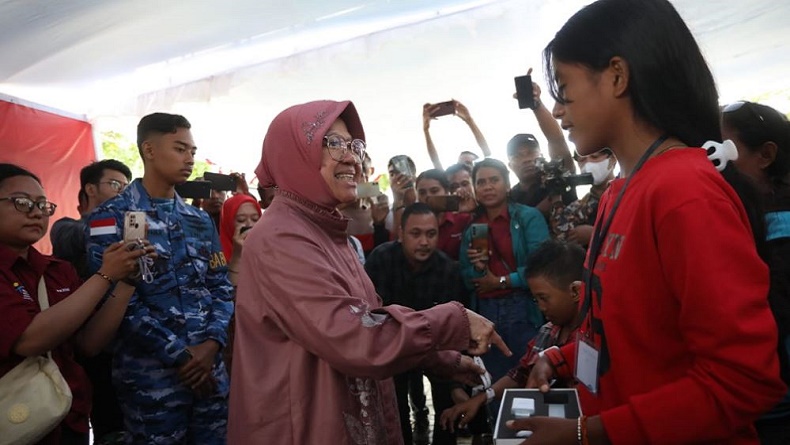 Mensos Risma Setuju Korban Judi Online Dapat Bansos: Dia Miskin, Berhak 