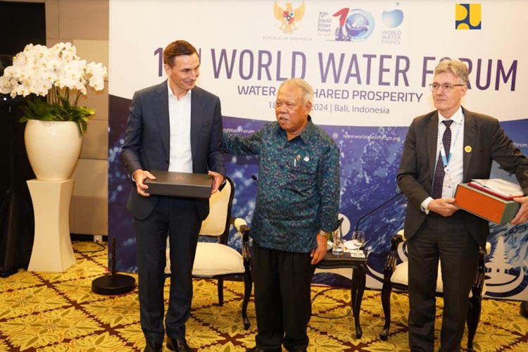 PUPR Jajaki Peluang Kerja Sama Proyek Potensial dengan Bank Investasi Infrastruktur Asia