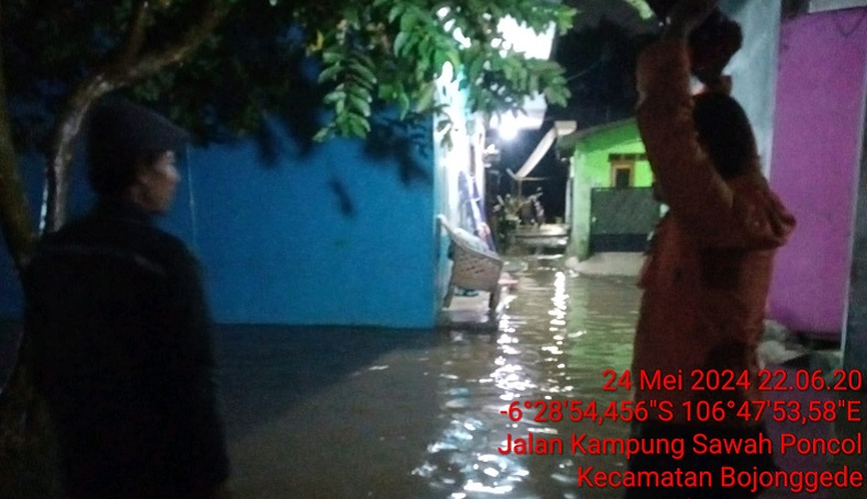 Kali Baru Meluap, 22 Rumah di Bojonggede Bogor Terendam Banjir