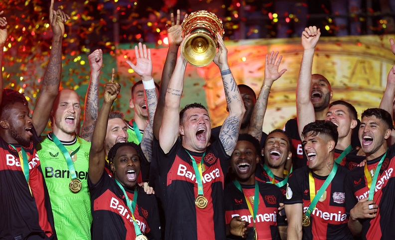 Bayer Leverkusen Juara DFB Pokal dengan 10 Pemain usai Kalahkan Kaiserlautern 