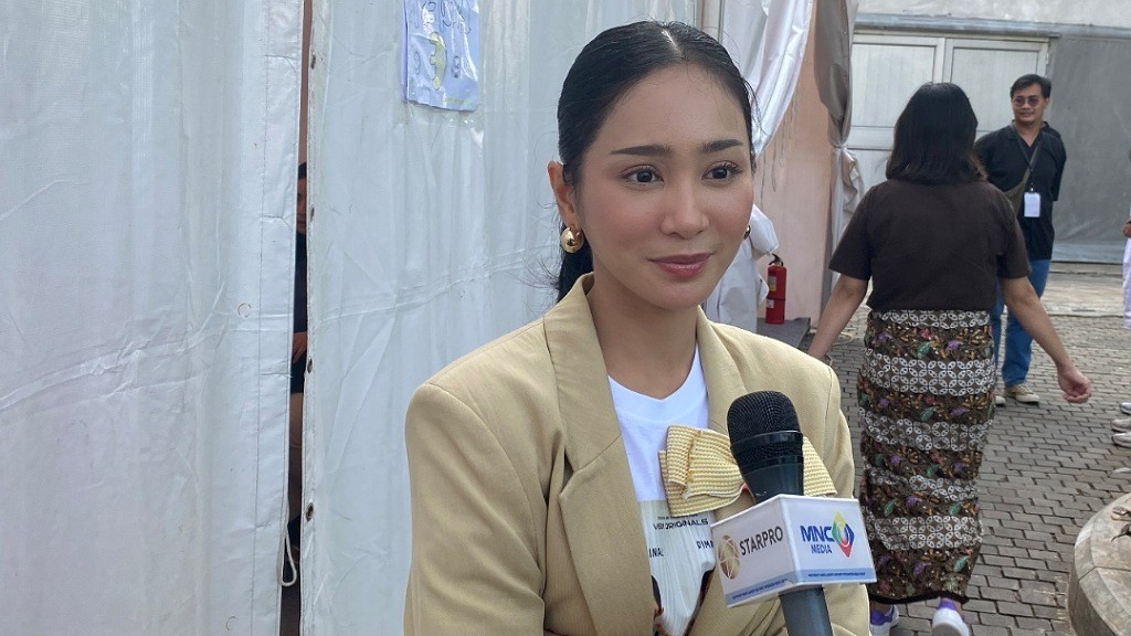 Cerita Bunga Zainal Perankan Sosok Ibu Tangguh di Series Kartu Keluarga