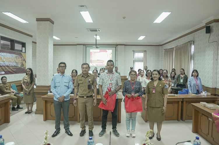Sasar UMKM Lebih Berinovasi, Diskop UKMP Badung Gelar Pelatihan Kuliner Tradisional