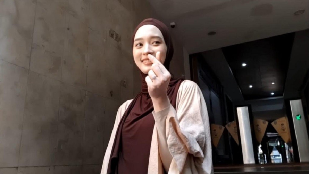 Inara Rusli Lega Berdamai dengan Virgoun, Laporan Dugaan Perzinaan Dicabut!