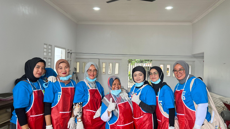 Studi Banding ke Aceh, Nasabah Unggulan PNM Buat Olahan Daging Dendeng