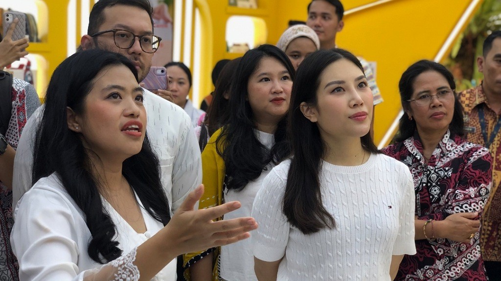 Semasa Piknik Hadirkan Tenun NTT, Angela Tanoesoedibjo: Favorit Saya karena Menjunjung Budaya 