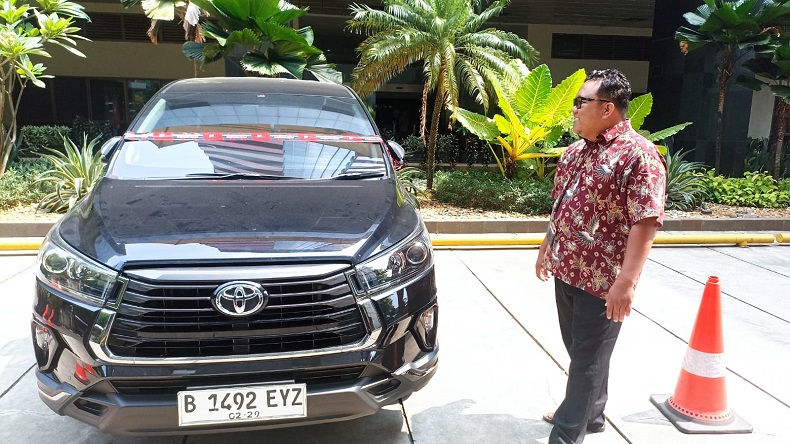 Mobil Innova Venturer Milik Anak SYL Disita KPK, Ditemukan di Bandung