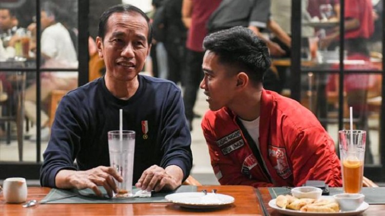 Kata Jokowi soal Dugaan Gratifikasi Jet Pribadi Kaesang Pangarep