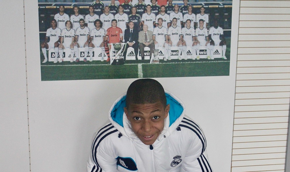 Viral Foto Mbappe Kecil Bareng Poster Skuad Real Madrid, Modric Satu-satunya Pemain yang Bertahan