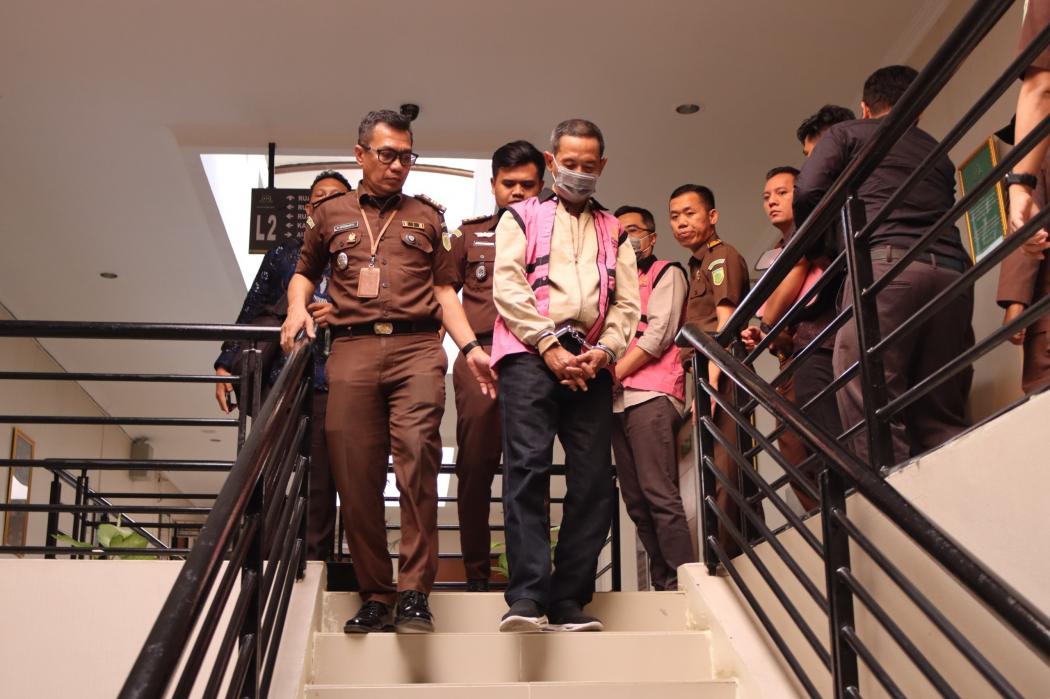 2 Tersangka Korupsi Barang dan Jasa Pembangunan Gedung FK di UPN Ditahan Kejari Depok