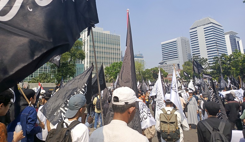 Aksi Bela Palestina di Depan Kedubes AS, Massa Teriakkan Amerika Teroris