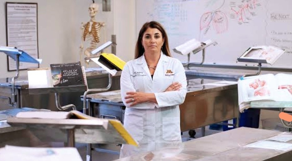 5 Hal Penting Harus Diperhatikan Sebelum Sedot Lemak, Catat Pantangannya