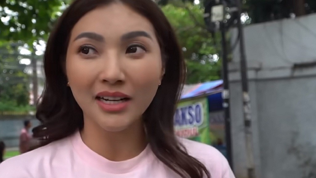 Digugat Cerai Ruben Onsu, Akun Instagram Sarwendah Digeruduk Netizen