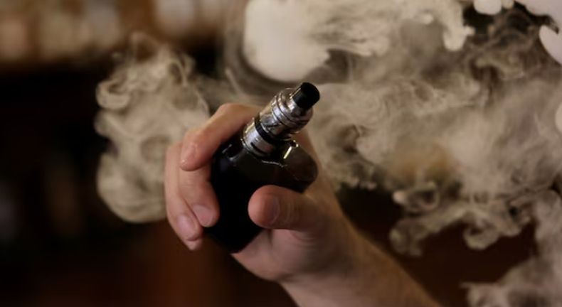 Paru-Paru Remaja Perempuan Ini Rusak Setelah Nge-vape Setara 400 Batang Rokok