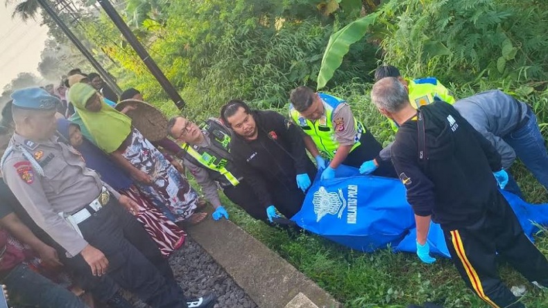 Tragis, Perempuan Tanpa Identitas Tewas Tertabrak Kereta Api di Sukabumi