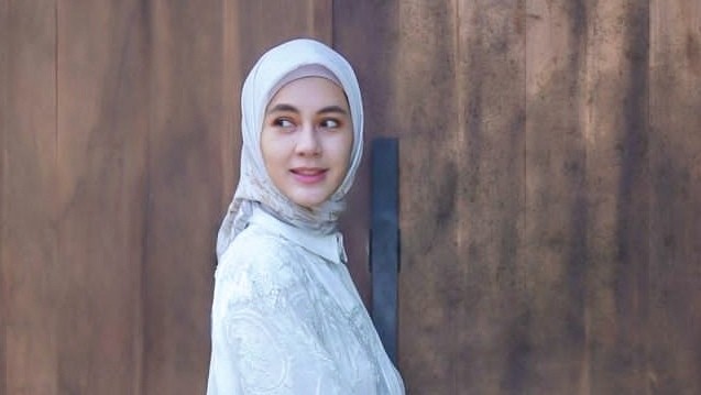 Paula Verhoeven Mantap Berhijab, Baim Wong: Lebih Cantik Alhamdulillah 