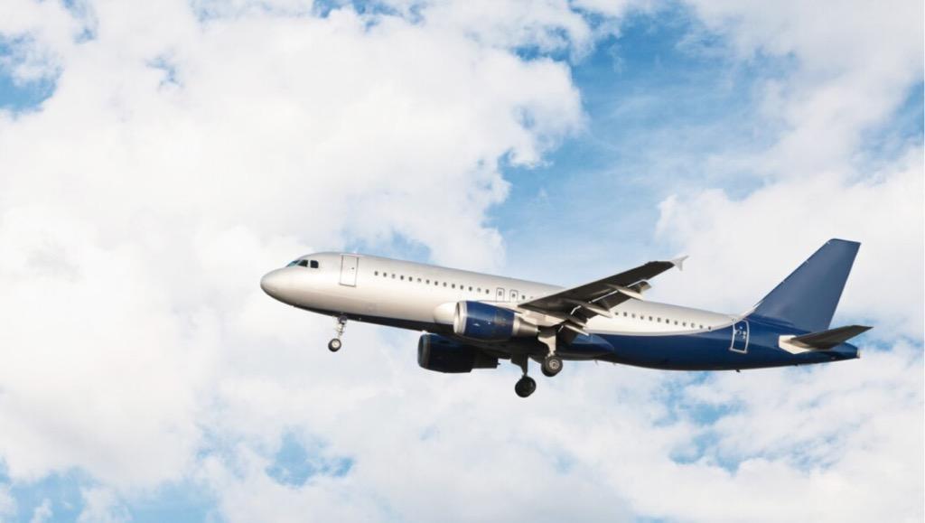 Kemenhub Dorong Semua Pesawat Pakai Energi Terbarukan di 2030