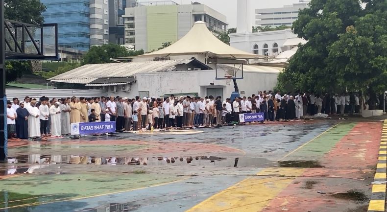 Suasana Salat Idul Adha di Masjid Agung Al Azhar Jaksel