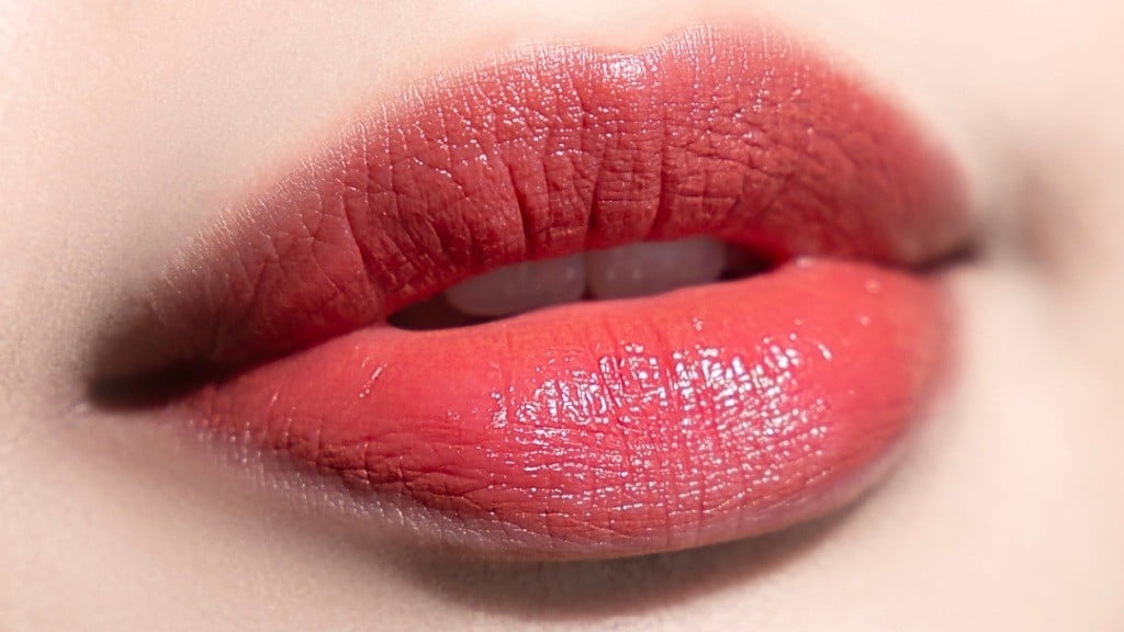 Pentingnya Melembapkan Bibir Sebelum Memakai Lip Make Up