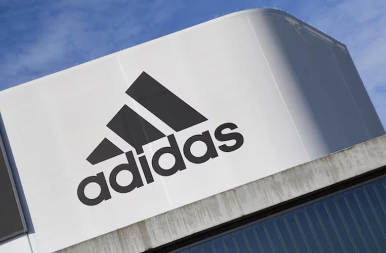 Saham Adidas Anjlok Imbas Penyelidikan Tuduhan Korupsi di China