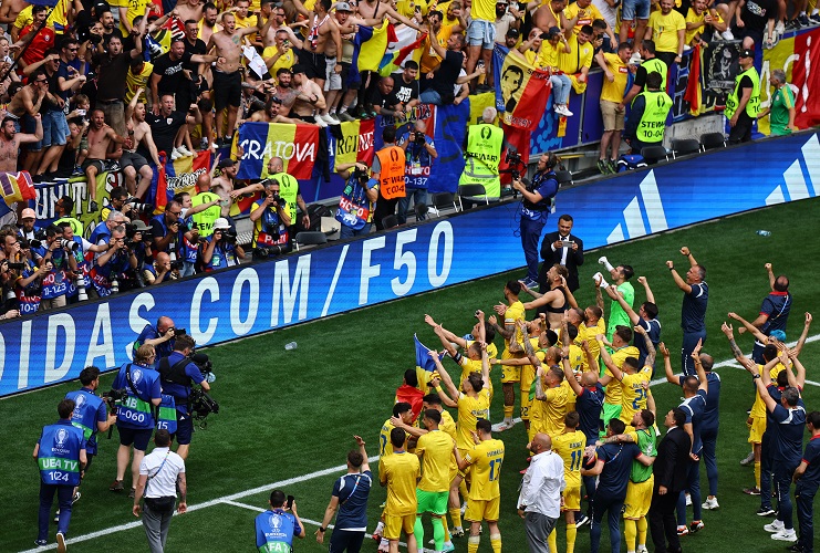 4 Catatan Sejarah Diukir Rumania usai Bantai Ukraina di Euro 2024, Adrian Mutu dan Gheorghe Hagi Patut Bangga
