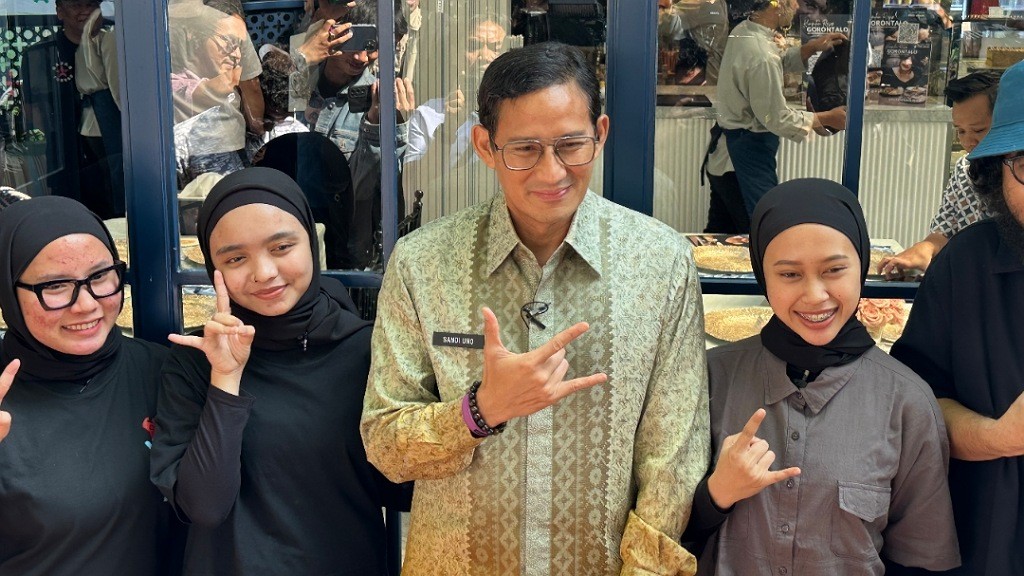 Sandiaga Uno Apresiasi Band Metal asal Garut Voice Of Baceprot Tampil di Glastonbury Festival 2024