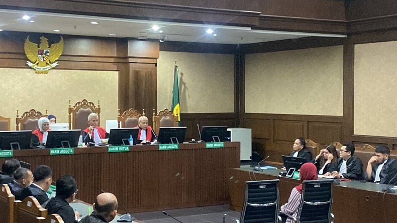 Pertimbangan Hakim Vonis Karen Agustiawan 9 Tahun Penjara