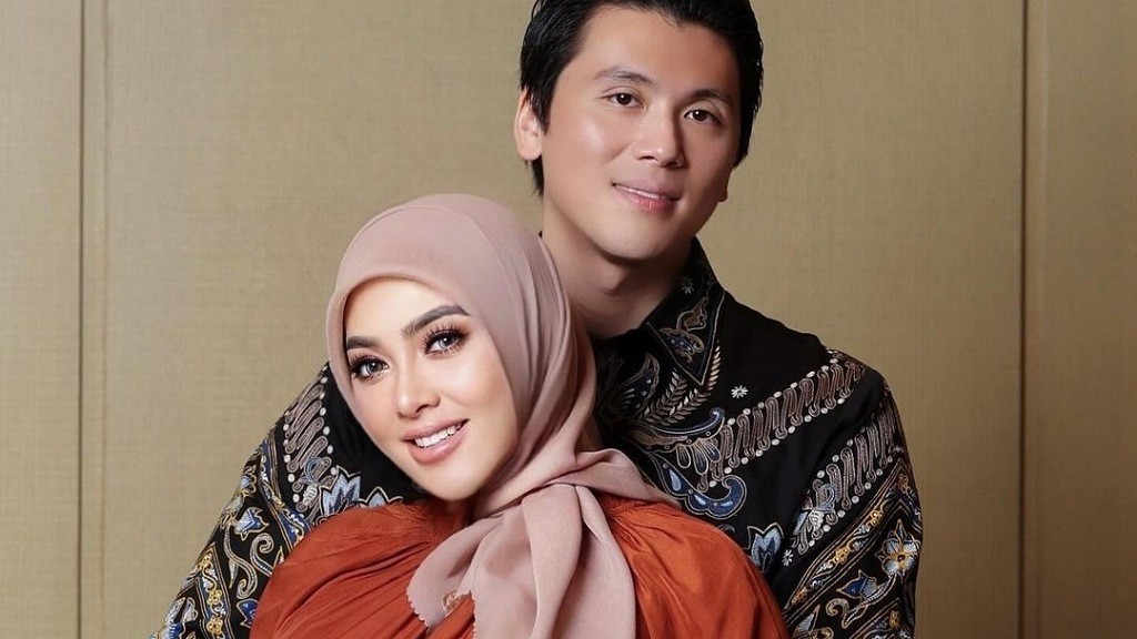 Jelang Lahiran, Syahrini Masih Rahasiakan Jenis Kelamin Anak dari Keluarga