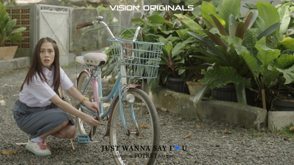 Penuh Tantangan, Zara Adhisty Rela Naik Sepeda Demi Peran Ini!