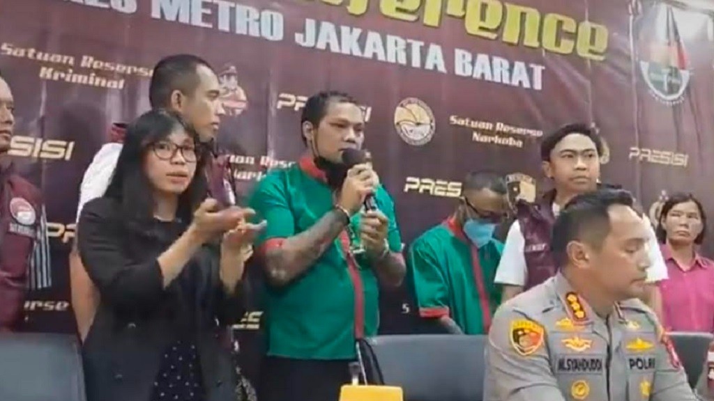 Terjerat Kasus Narkoba, Virgoun Minta Maaf kepada Keluarga hingga Teman di Band