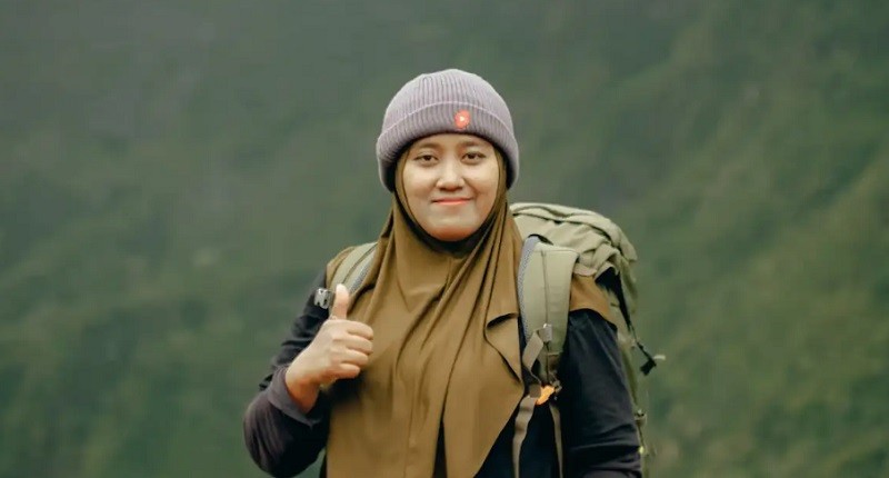 Kisah Inspiratif: Ibu Rumah Tangga Ini Jadi Kreator Konten Populer