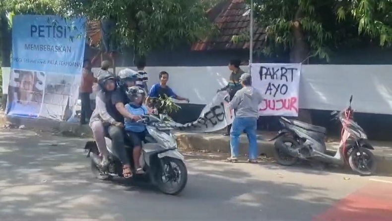 Prihatin, Warga Cirebon Gelar Petisi serta Doa untuk Pegi dan Terpidana Kasus Vina