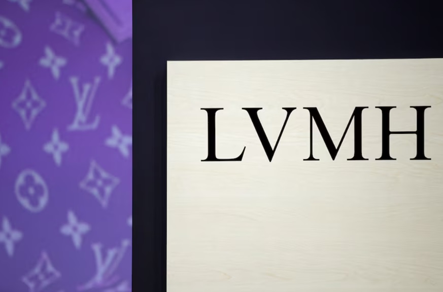LVMH Akuisisi Produsen Jam asal Swiss L'Epee 1839