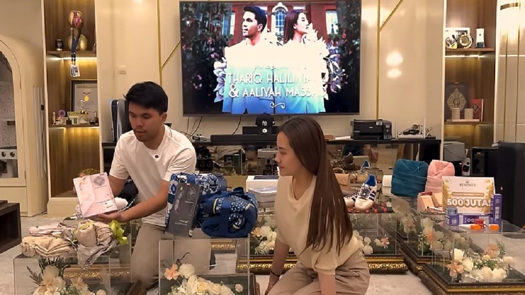 Thariq Halilintar Beri Seserahan Al Quran untuk Aaliyah: Ingin Ada Hafalan Baru Setiap Hari