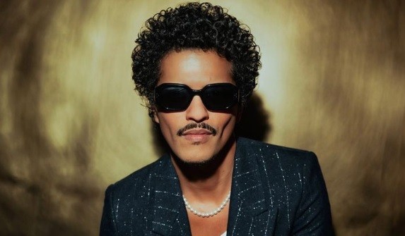 Bruno Mars Umumkan Tambah Konser di Jakarta Jadi 3 Hari: Sampai Jumpa!